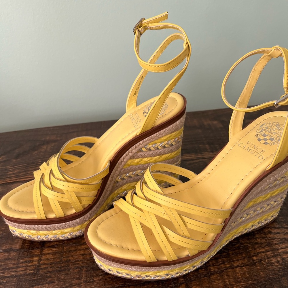 Vince Camuto Yellow Wedges, size 7